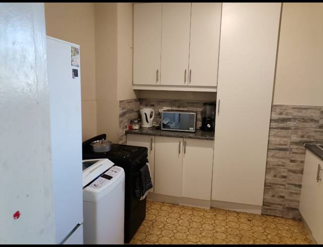 2 BEDROOM FLAT FOR SALE IN SOUTH BEACH